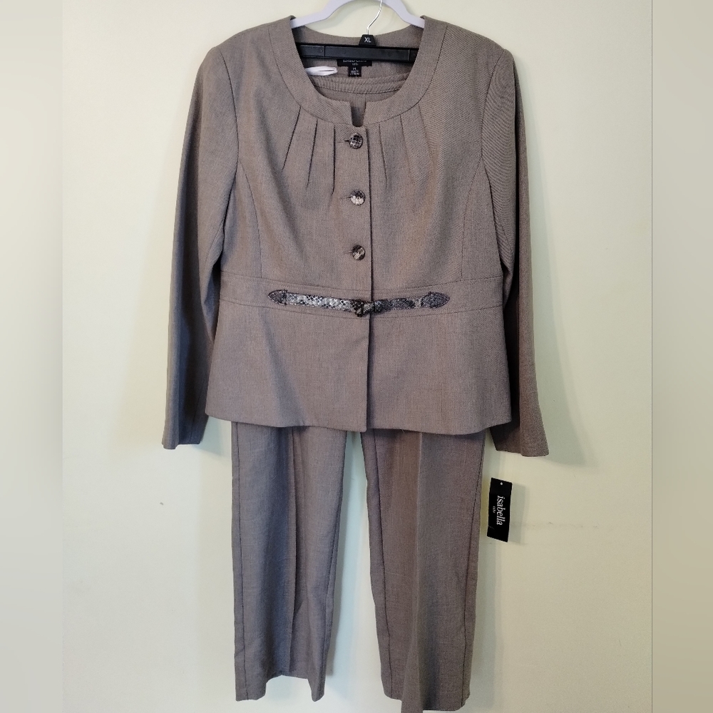 NWT Isabella Pants Suit Snake Attached Belt Button Front Size 14